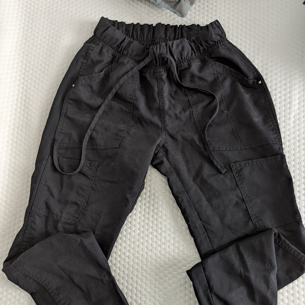 ✨3 for $25✨Scrub pants